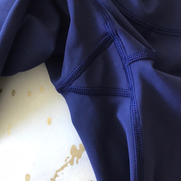 Lululemon Mesh Wunder Under Crop 23” - Picture 5 of 6